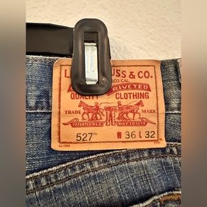 Levi 527 Low Rise Boot Cut Jeans 36x32